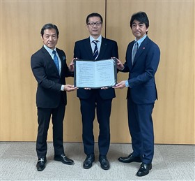 立地協定の様子